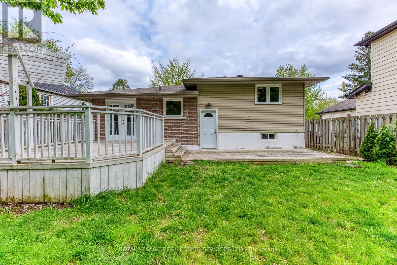 59 Mccraney Street W, Oakville, Ontario  L6H 1H5 - Photo 50 - W12482892