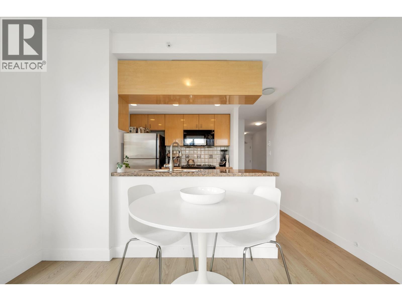 1101 1033 Marinaside Crescent, Vancouver, British Columbia  V6Z 3A3 - Photo 13 - R3056544