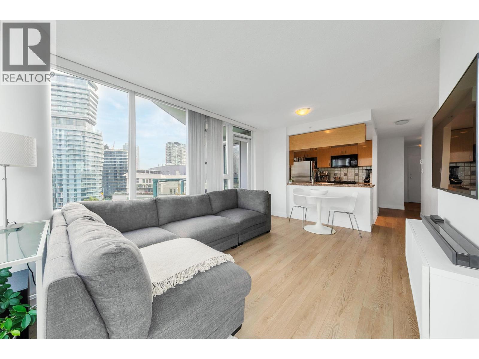 1101 1033 Marinaside Crescent, Vancouver, British Columbia  V6Z 3A3 - Photo 11 - R3056544