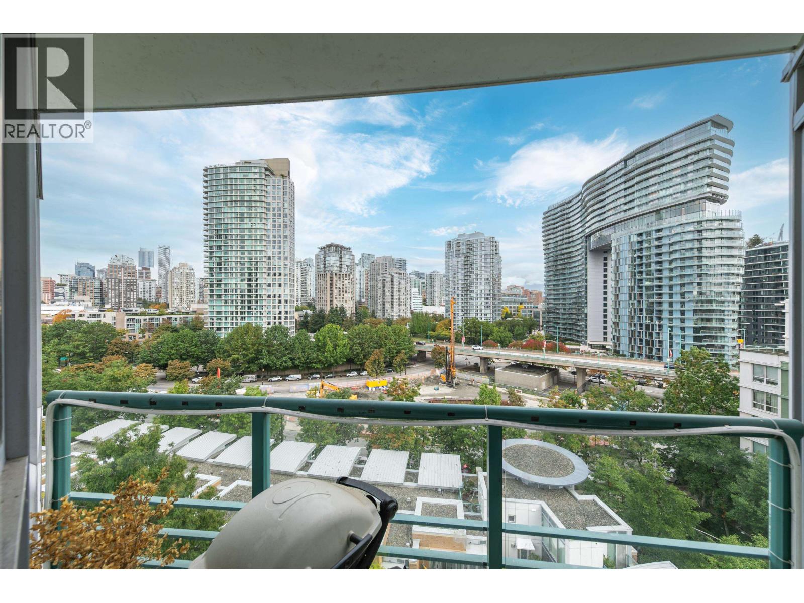 1101 1033 Marinaside Crescent, Vancouver, British Columbia  V6Z 3A3 - Photo 9 - R3056544