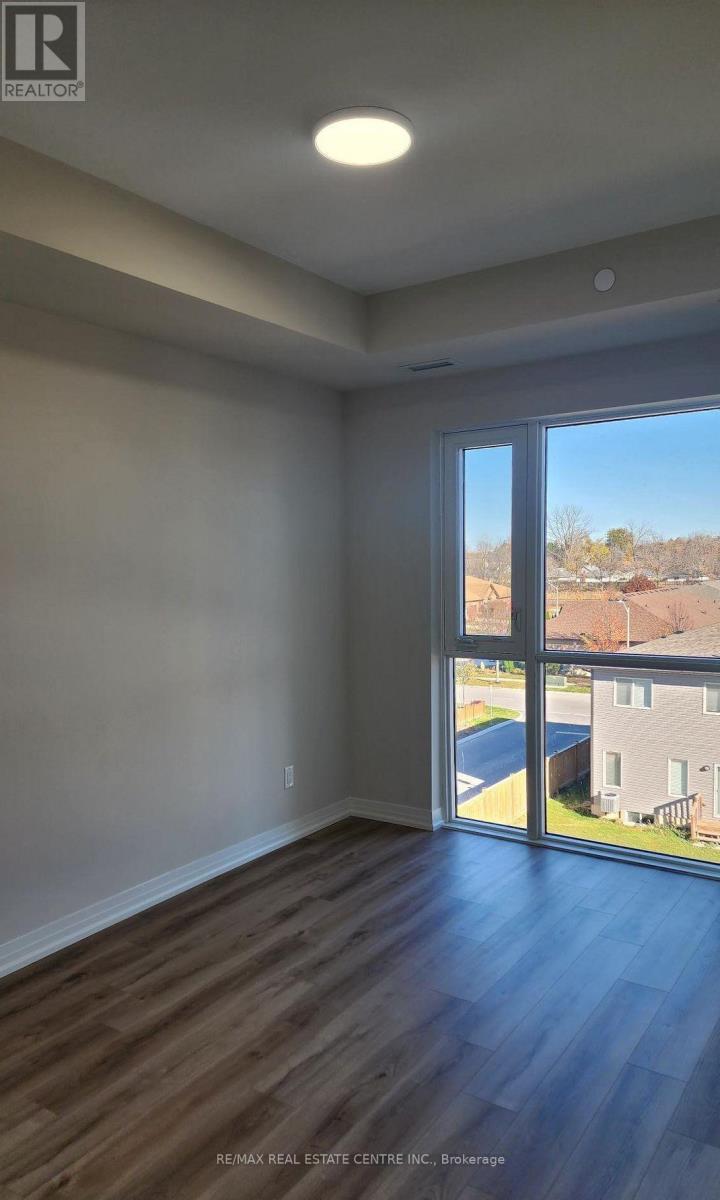Lp18 - 50 Herrick Avenue, St. Catharines, Ontario  L2P 2T9 - Photo 5 - X12482891