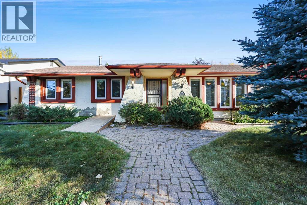 331 Parkridge Green SE, Calgary, Alberta
