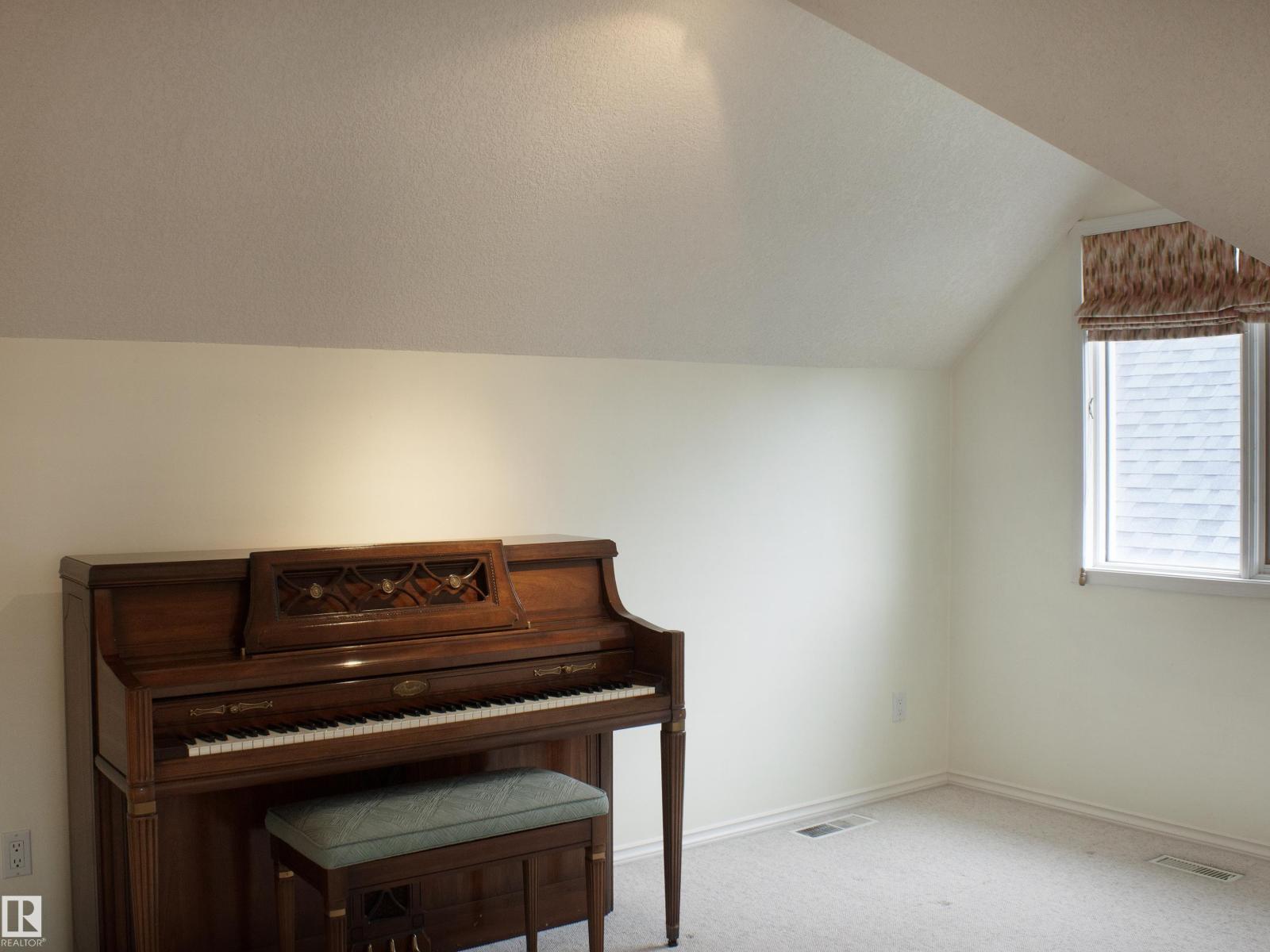 9130 77 Av Nw, Edmonton, Alberta  T6C 0M2 - Photo 39 - E4463589