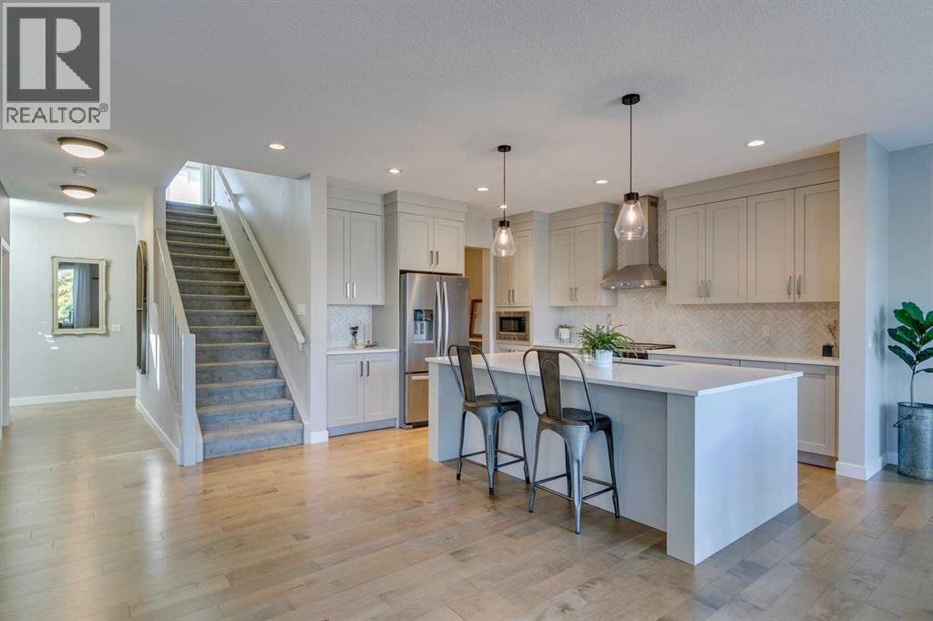 Property at 150 Cranbrook Circle SE image 5