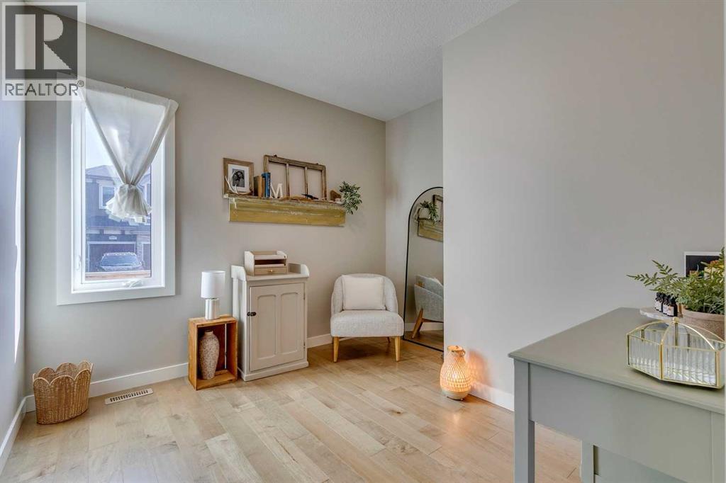 150 Cranbrook Circle Se, Calgary, Alberta  T3M 2L9 - Photo 19 - A2263454