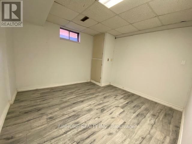 53 Spring Gate Boulevard, Vaughan, Ontario  L4J 3C9 - Photo 6 - N12477040