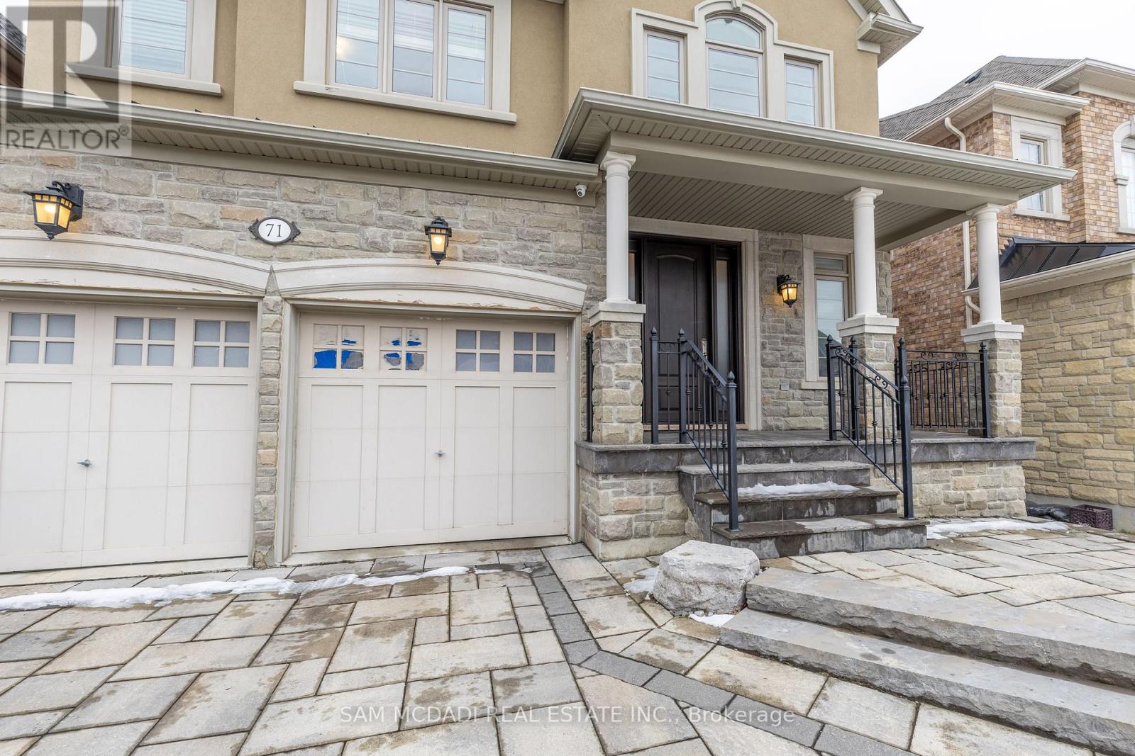 71 Allison Ann Way, Vaughan, Ontario  L6A 0J4 - Photo 3 - N12482894
