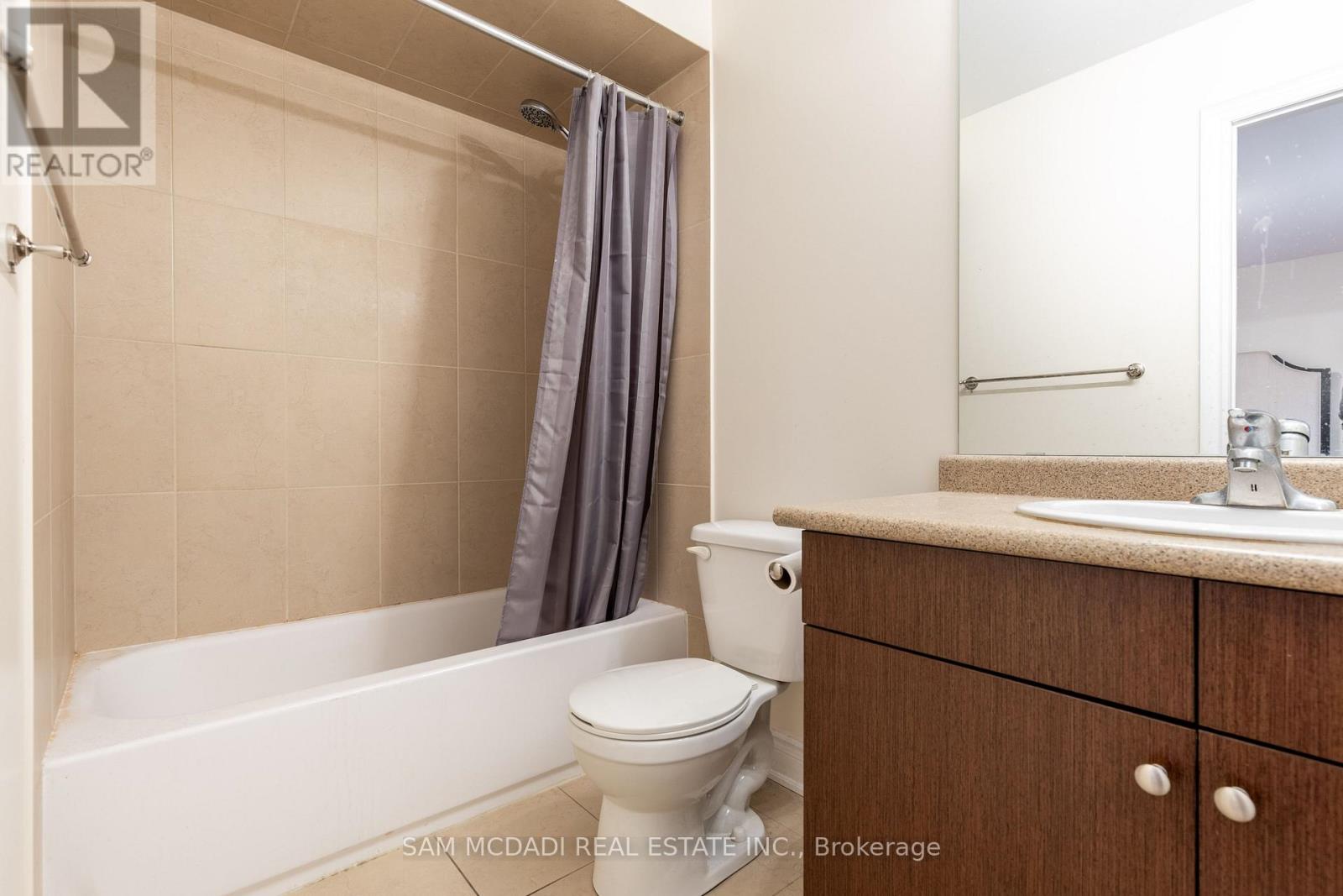 71 Allison Ann Way, Vaughan, Ontario  L6A 0J4 - Photo 37 - N12482894