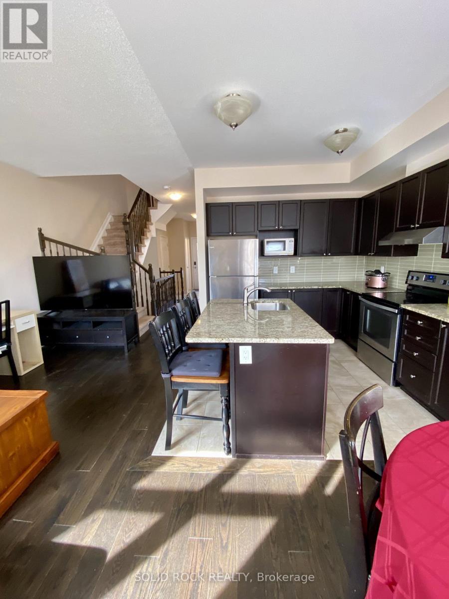 108 Camden Private, Ottawa, Ontario  K2J 6H9 - Photo 10 - X12482901