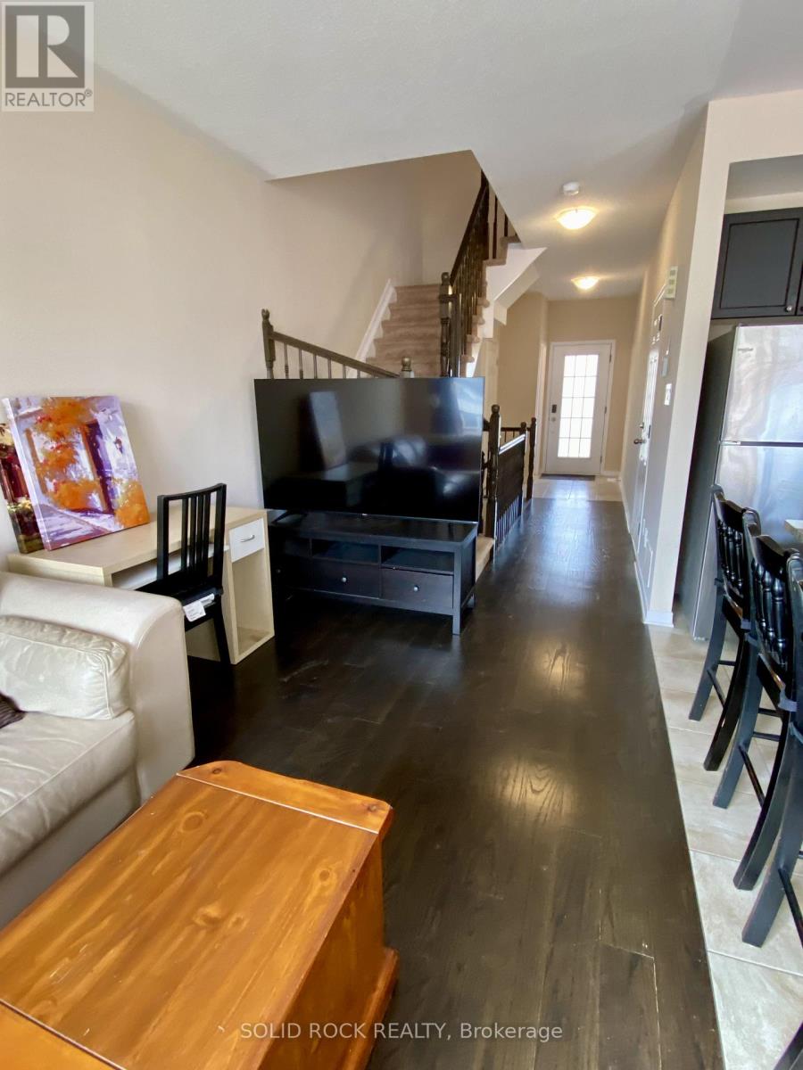 108 Camden Private, Ottawa, Ontario  K2J 6H9 - Photo 15 - X12482901