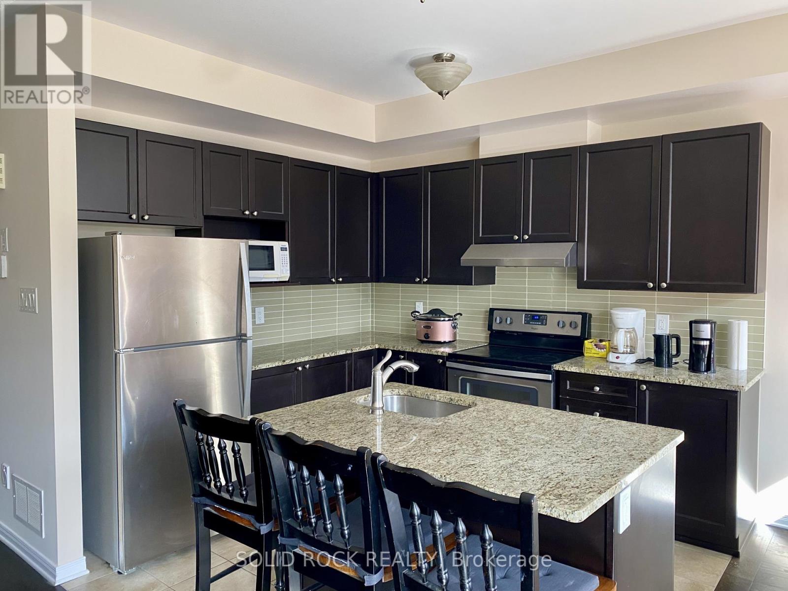 108 Camden Private, Ottawa, Ontario  K2J 6H9 - Photo 2 - X12482901