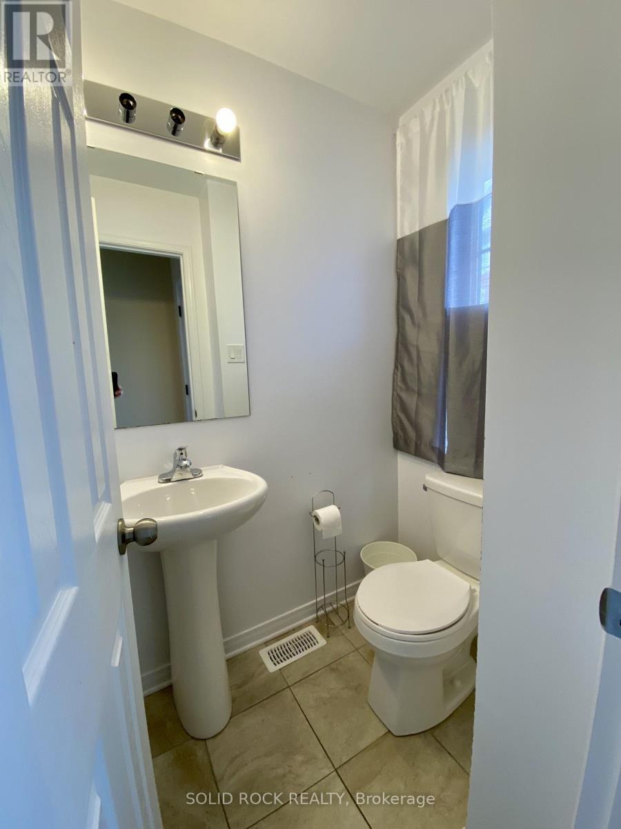 108 Camden Private, Ottawa, Ontario  K2J 6H9 - Photo 4 - X12482901