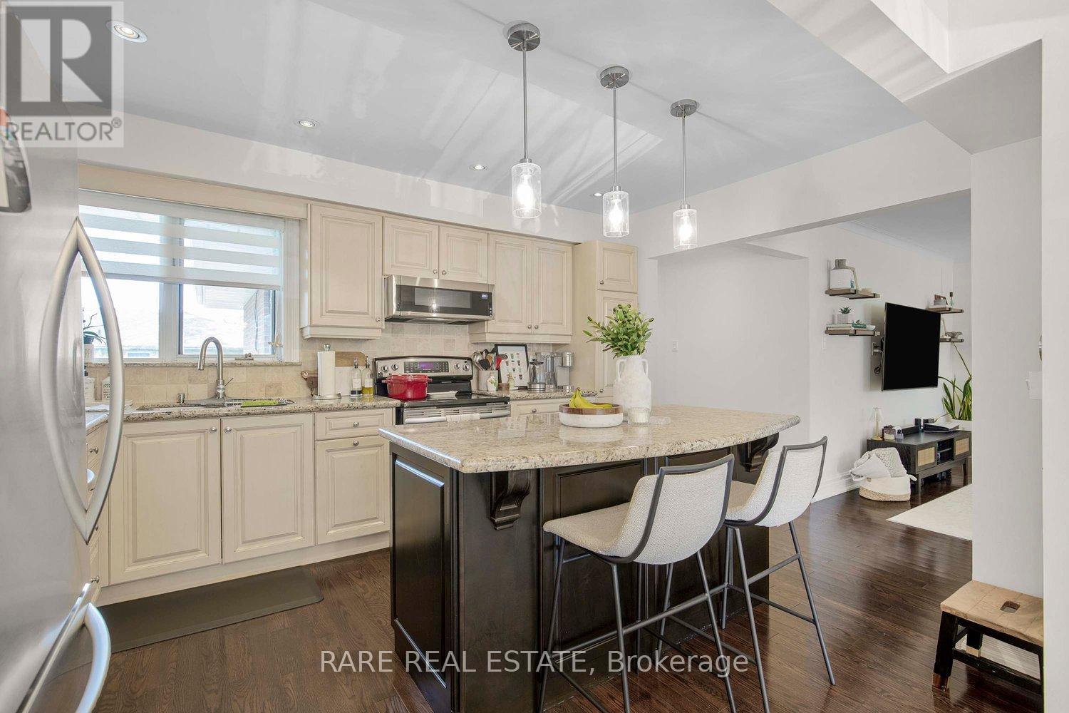 Main Floor - 238 Gary Drive, Toronto, Ontario  M9N 2M8 - Photo 16 - W12482893