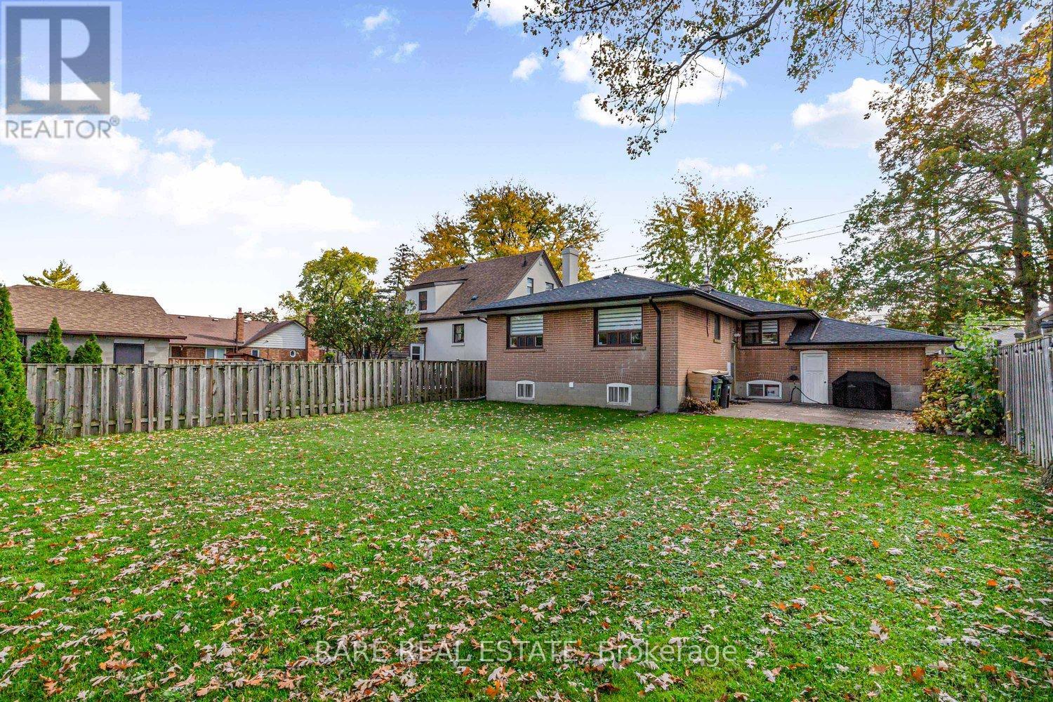 Main Floor - 238 Gary Drive, Toronto, Ontario  M9N 2M8 - Photo 30 - W12482893
