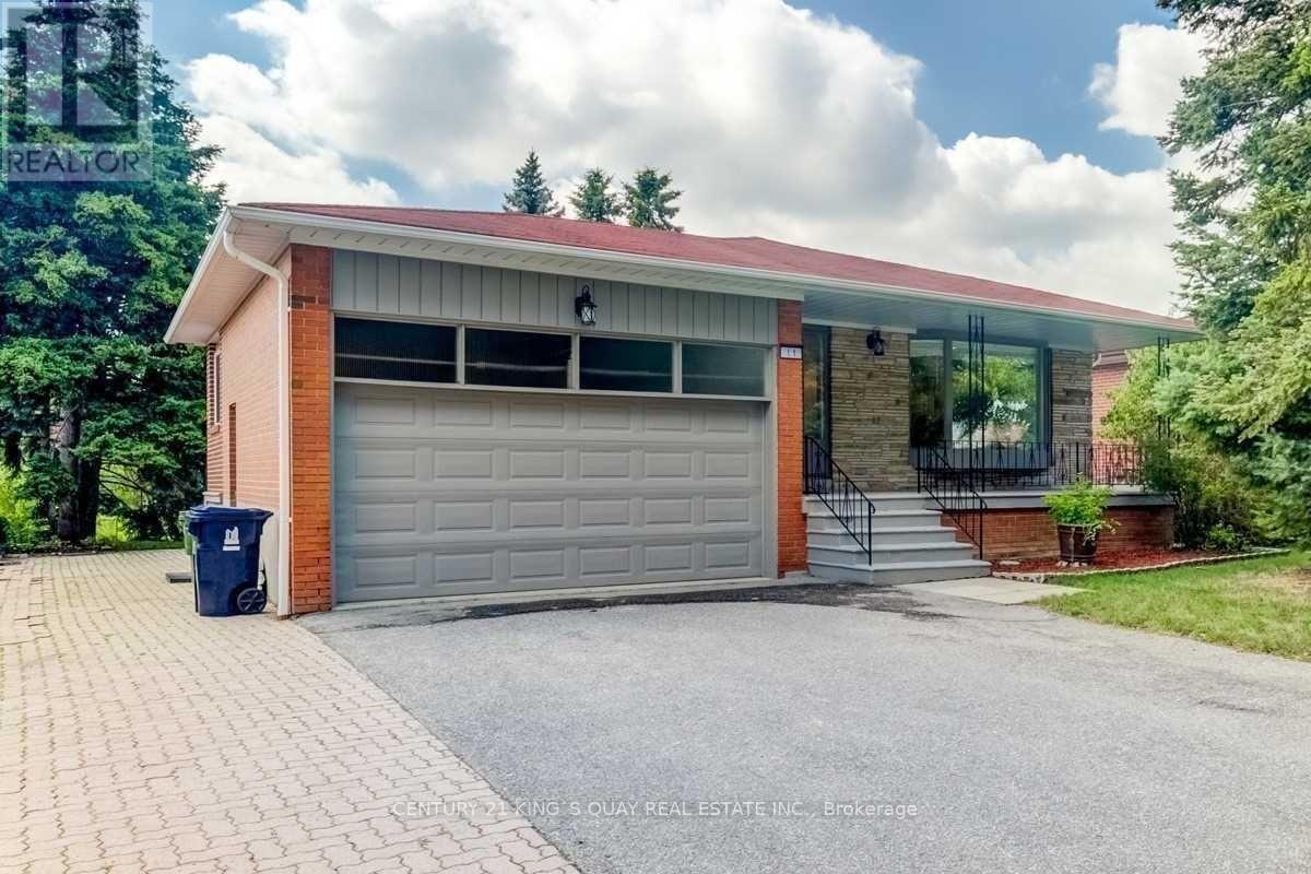 LOWER - 11 BOWHILL CRESCENT, Toronto, Ontario