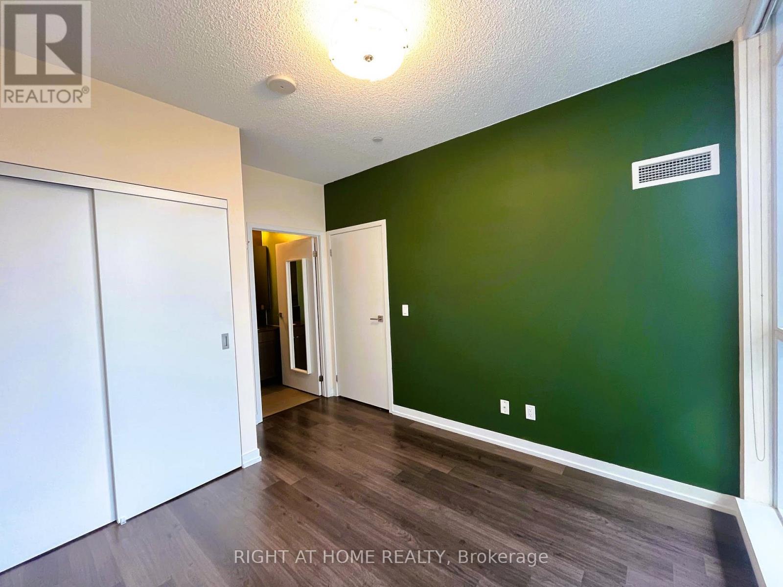 622 - 98 Lillian Street, Toronto, Ontario  M4S 0A5 - Photo 15 - C12482898