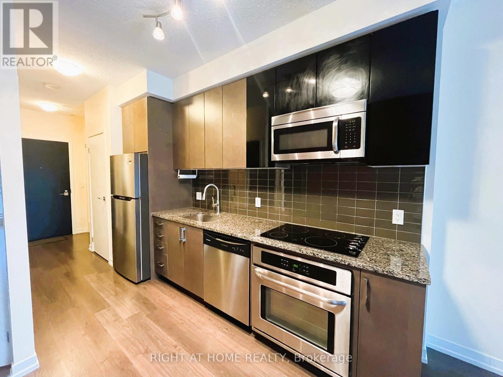 622 - 98 Lillian Street, Toronto, Ontario  M4S 0A5 - Photo 8 - C12482898