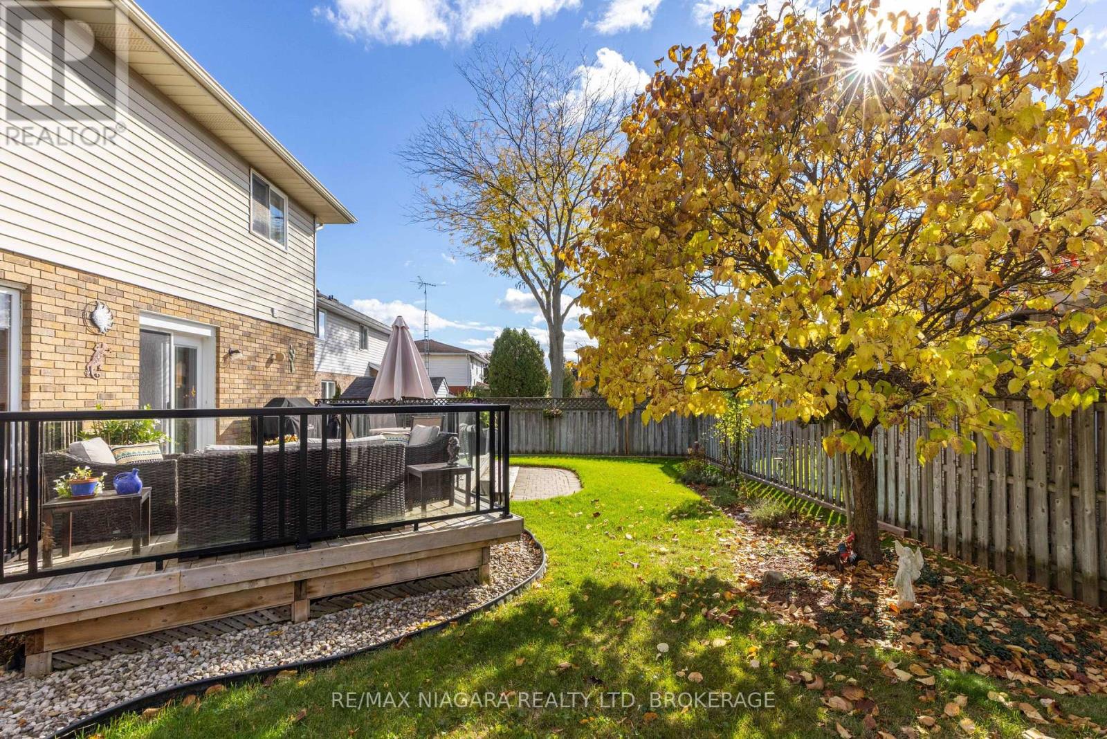 3839 Northwood Drive, Niagara Falls (Mt. Carmel), Ontario  L2H 2Y5 - Photo 7 - X12482905