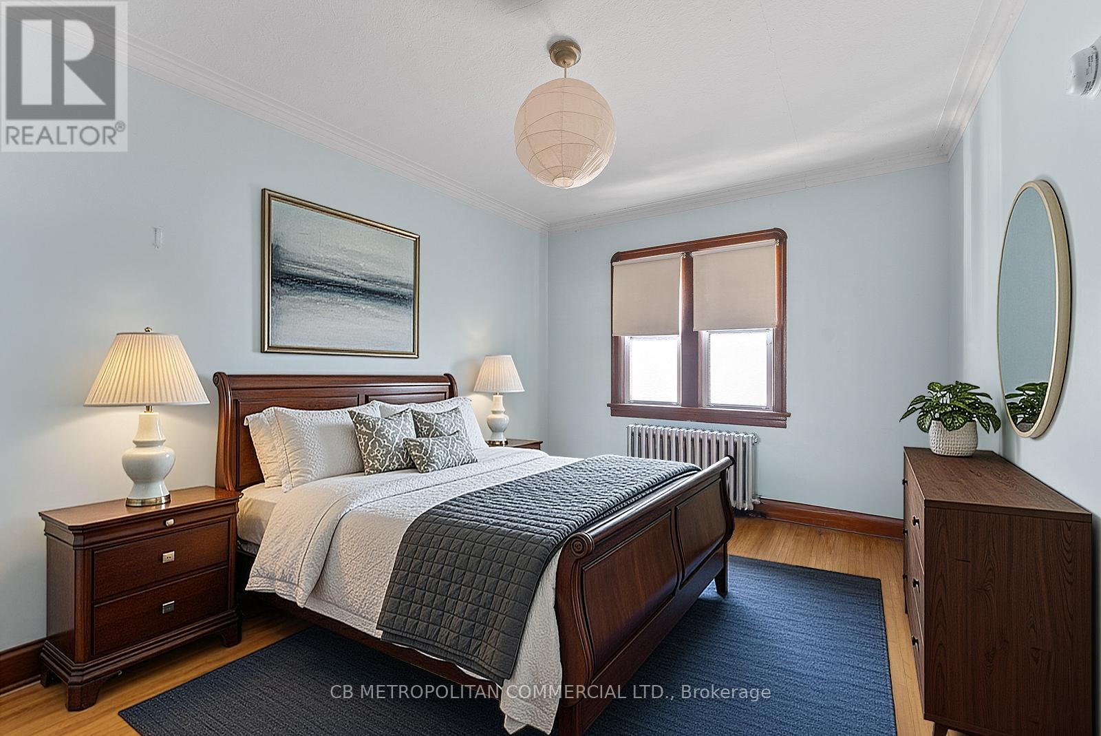 17 Augusta Avenue, Toronto, Ontario  M5T 2K7 - Photo 18 - C12455702