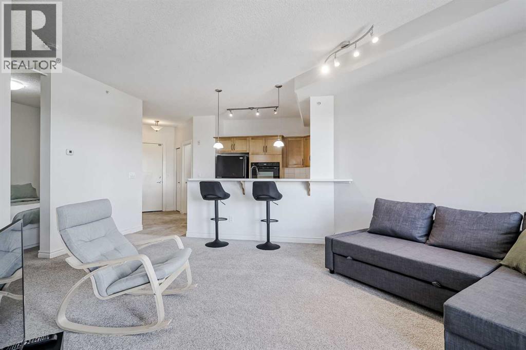 403, 3111 34 Avenue Nw, Calgary, Alberta  T2L 0Y2 - Photo 3 - A2246921