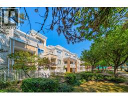 211 7117 Antrim Avenue, Burnaby, Ca