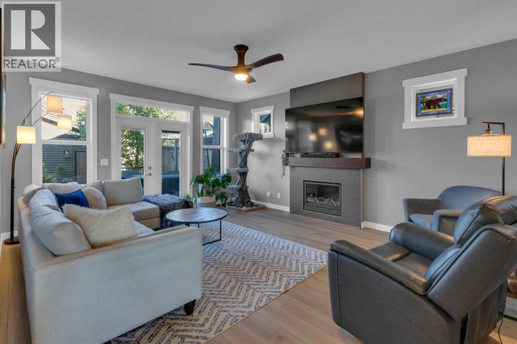 1288 Coopers Drive Sw, Airdrie, Alberta  T4B 3T7 - Photo 11 - A2264161