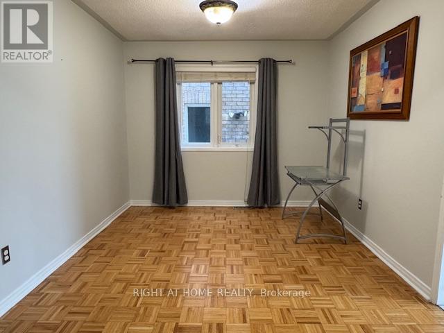 39 Treasure Drive, Brampton, Ontario  L7A 3L7 - Photo 15 - W12461292