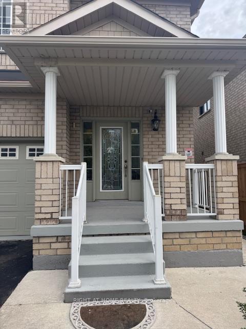 39 Treasure Drive, Brampton, Ontario  L7A 3L7 - Photo 2 - W12461292