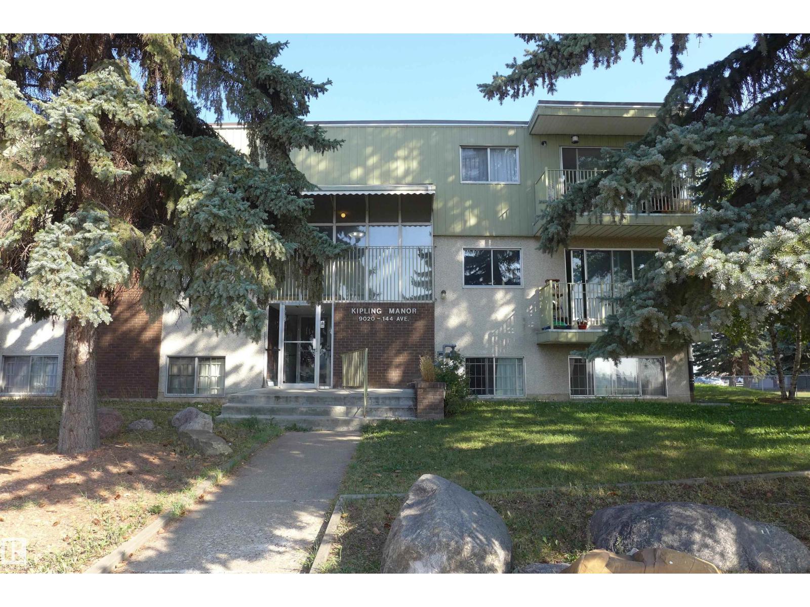 9020 144 Av Nw, Edmonton, Alberta  T5E 5V4 - Photo 17 - E4463591