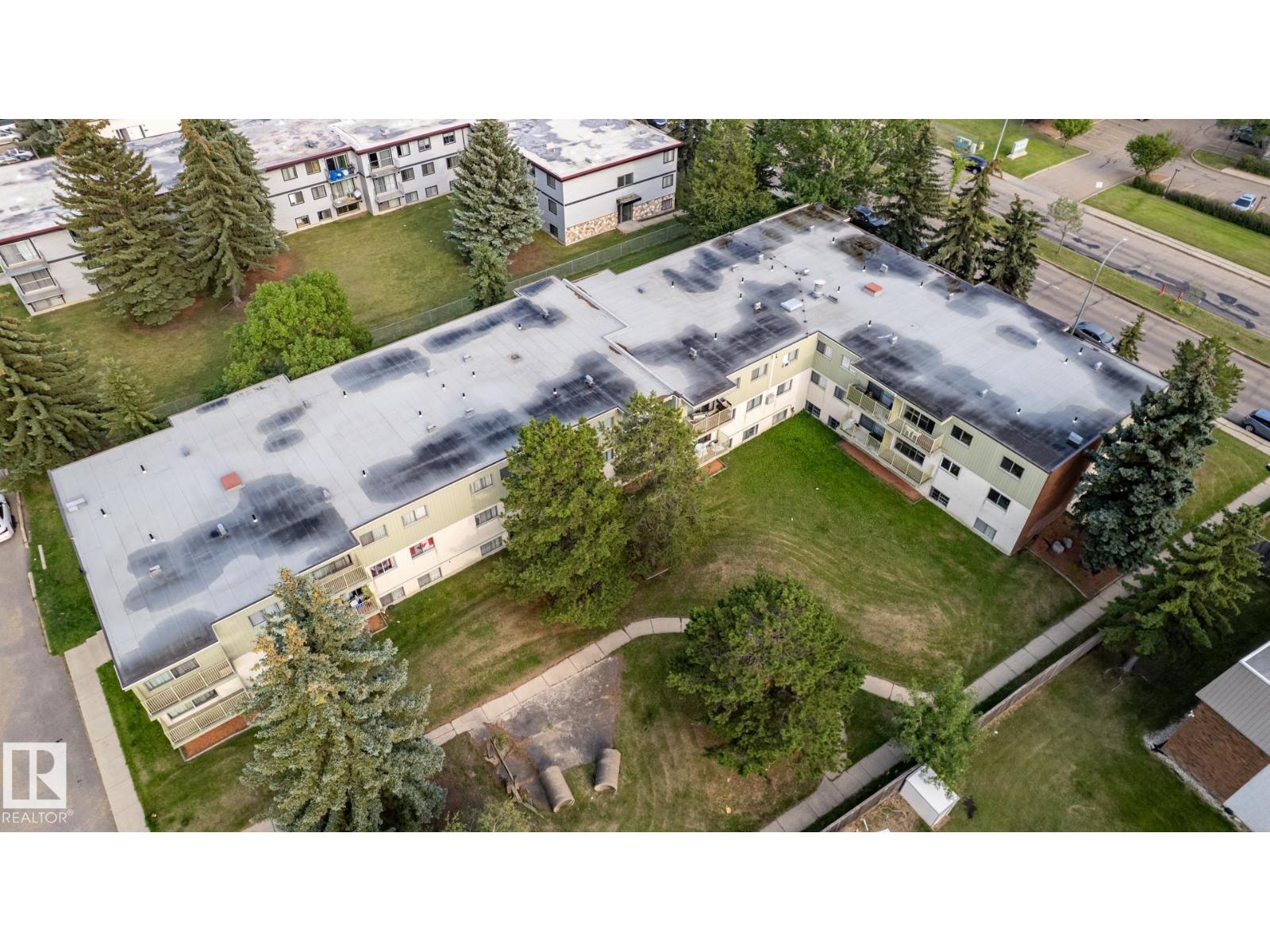 9020 144 Av Nw, Edmonton, Alberta  T5E 5V4 - Photo 15 - E4463591