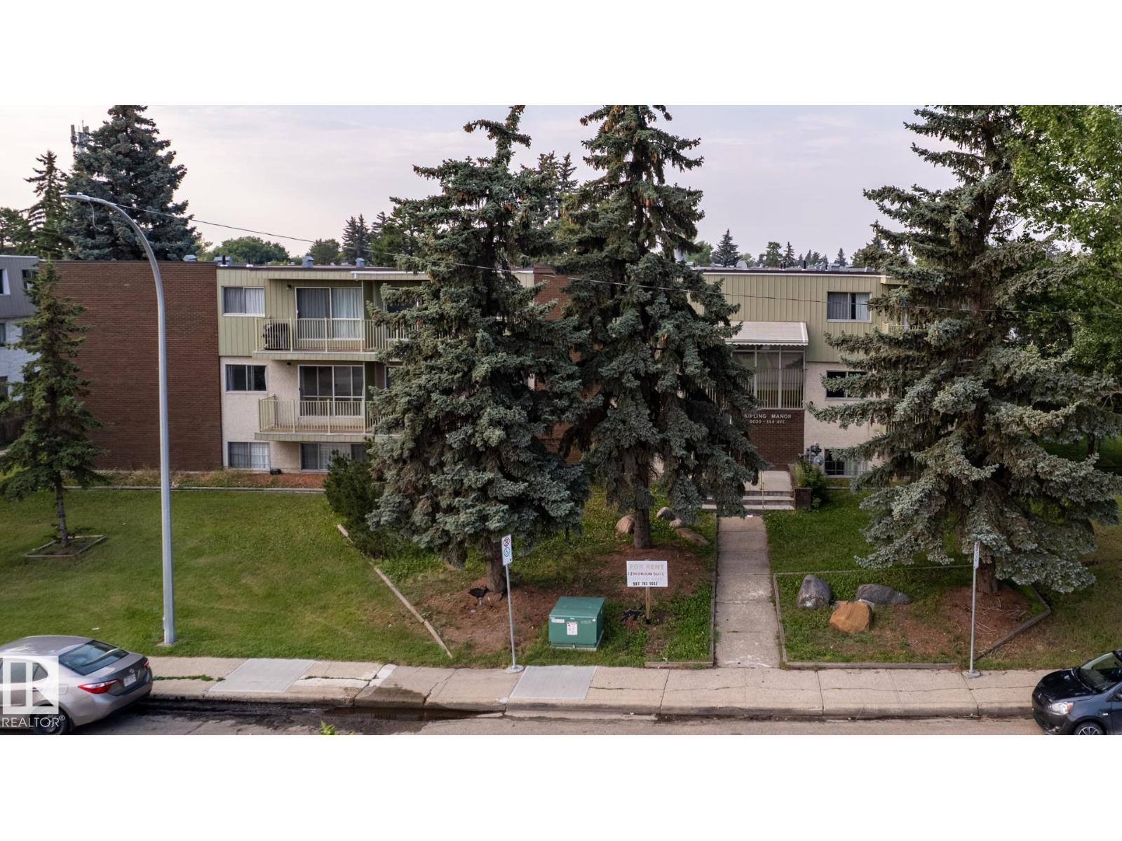 9020 144 Av Nw, Edmonton, Alberta  T5E 5V4 - Photo 9 - E4463591