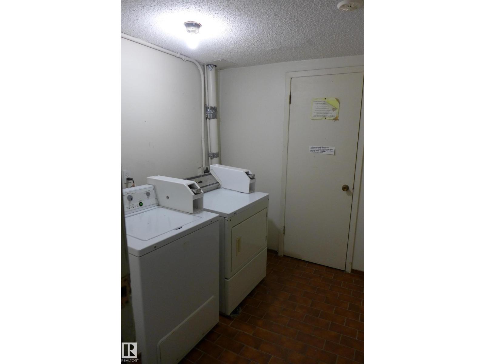 9020 144 Av Nw, Edmonton, Alberta  T5E 5V4 - Photo 28 - E4463591