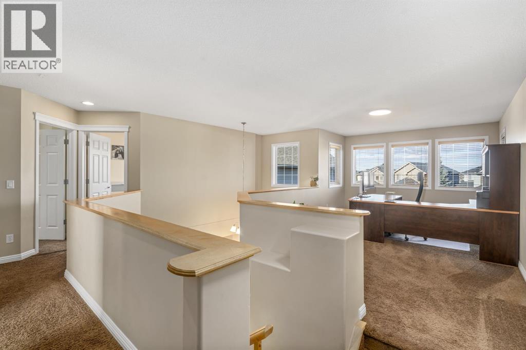 153 Kincora Bay Nw, Calgary, Alberta  T3R 1L4 - Photo 14 - A2266579