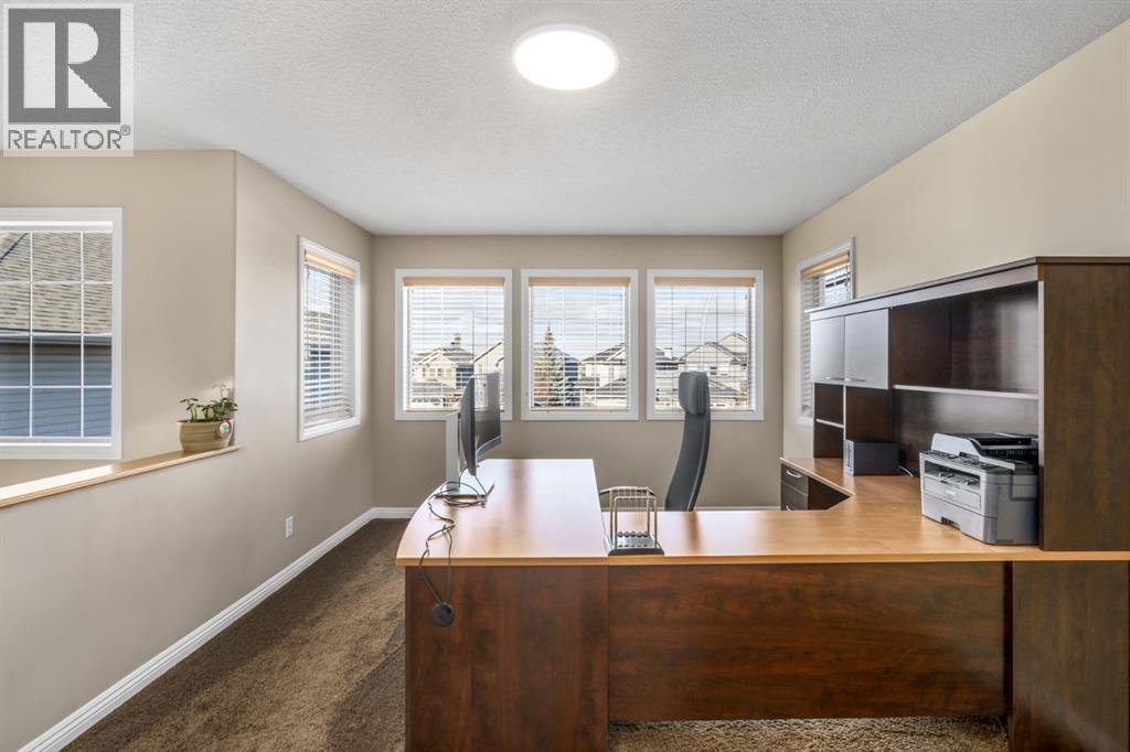 153 Kincora Bay Nw, Calgary, Alberta  T3R 1L4 - Photo 15 - A2266579