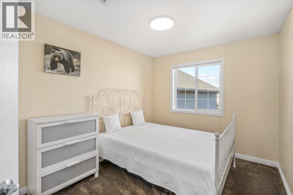 153 Kincora Bay Nw, Calgary, Alberta  T3R 1L4 - Photo 18 - A2266579