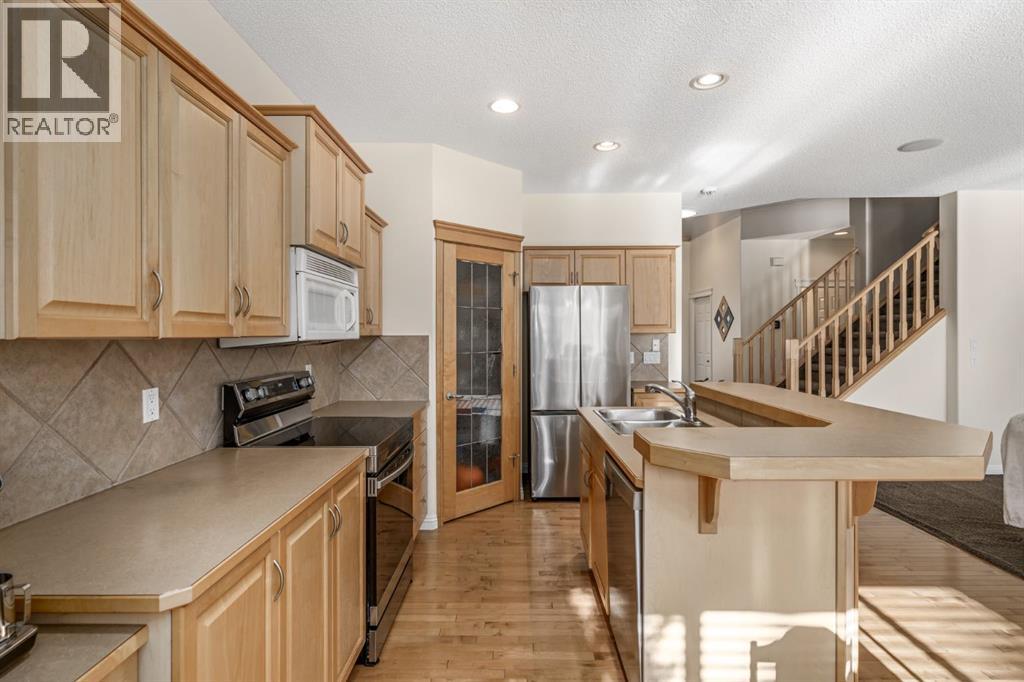 153 Kincora Bay Nw, Calgary, Alberta  T3R 1L4 - Photo 7 - A2266579