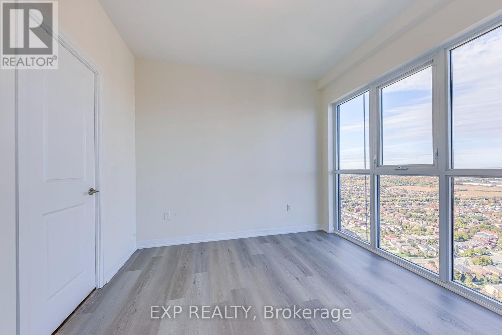 3608 - 15 Watergarden Drive, Mississauga, Ontario  L5R 0H4 - Photo 21 - W12469537