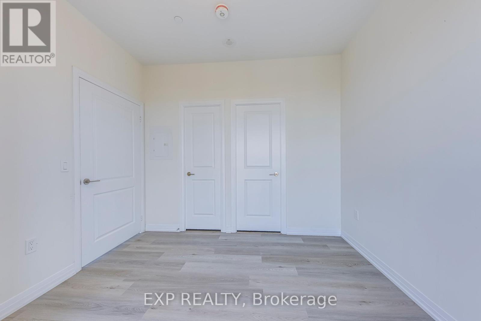 3608 - 15 Watergarden Drive, Mississauga, Ontario  L5R 0H4 - Photo 23 - W12469537