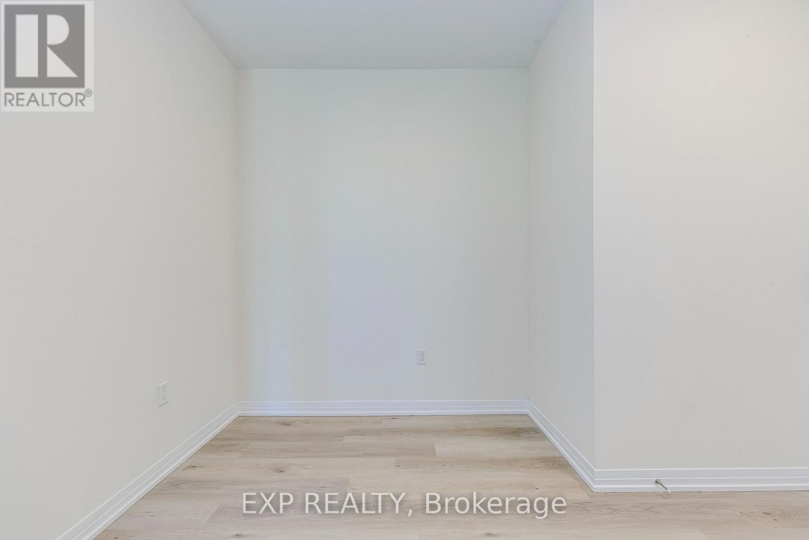 3608 - 15 Watergarden Drive, Mississauga, Ontario  L5R 0H4 - Photo 6 - W12469537