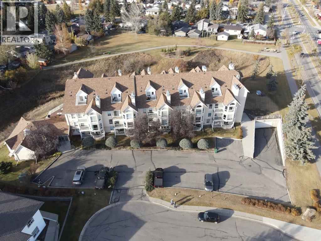 309, 102 Centre Court, Okotoks, Alberta  T1S 1Z7 - Photo 3 - A2266543