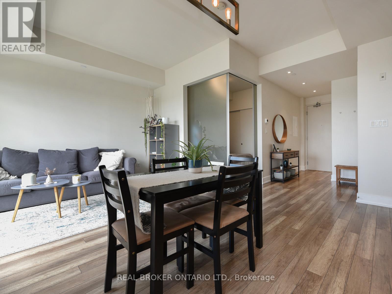 1011 - 100 Champagne Avenue S, Ottawa, Ontario  K1S 4P4 - Photo 10 - X12482919