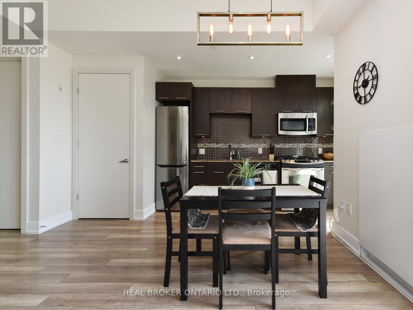 1011 - 100 Champagne Avenue S, Ottawa, Ontario  K1S 4P4 - Photo 11 - X12482919