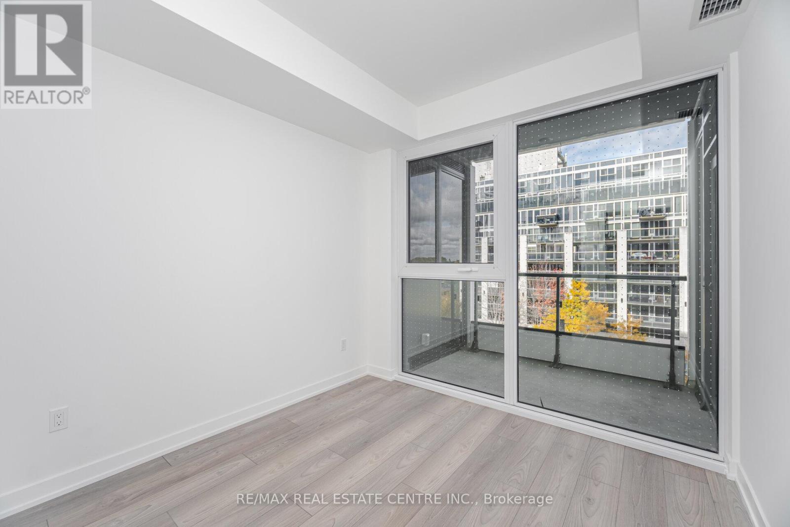 432 - 1007 The Queensway, Toronto, Ontario  M8Z 0C6 - Photo 16 - W12482911