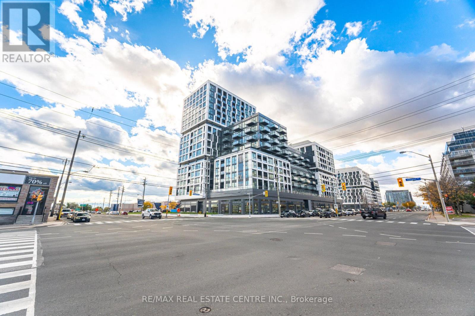 432 - 1007 The Queensway, Toronto, Ontario  M8Z 0C6 - Photo 2 - W12482911