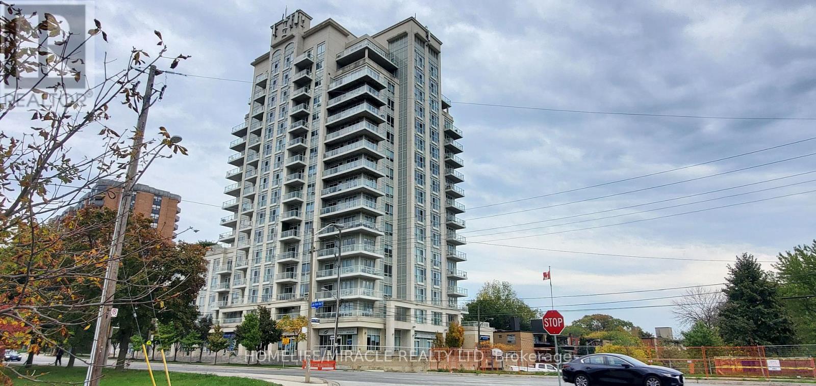 408 - 3865 LAKE SHORE BOULEVARD W, Toronto, Ontario