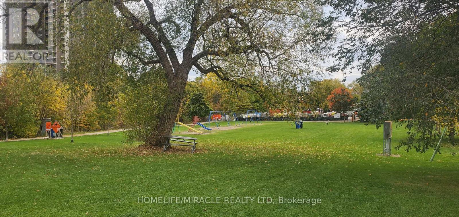 408 - 3865 Lake Shore Boulevard W, Toronto, Ontario  M8W 0A2 - Photo 24 - W12482912