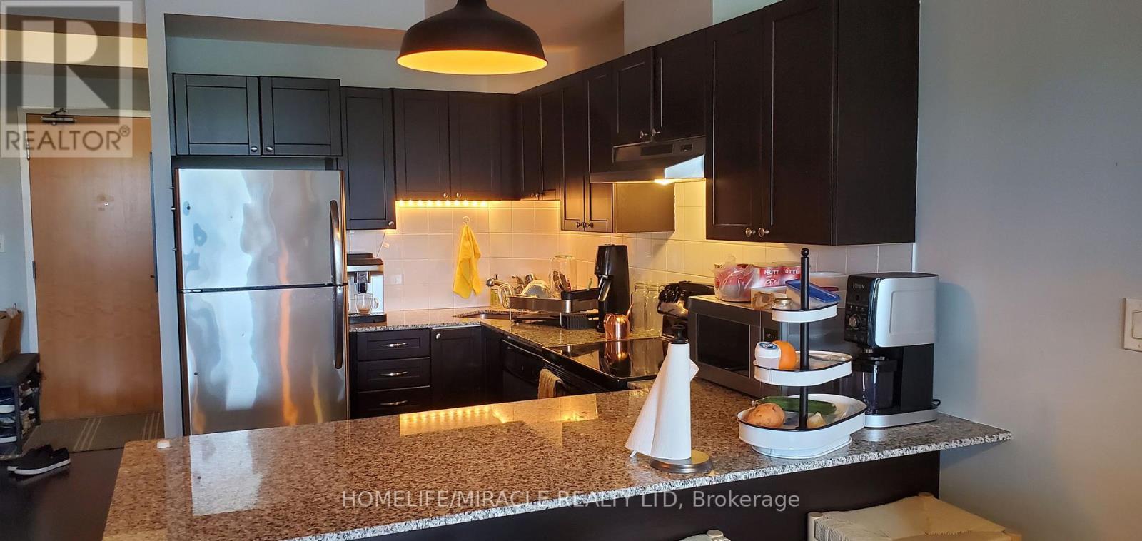 408 - 3865 Lake Shore Boulevard W, Toronto, Ontario  M8W 0A2 - Photo 8 - W12482912