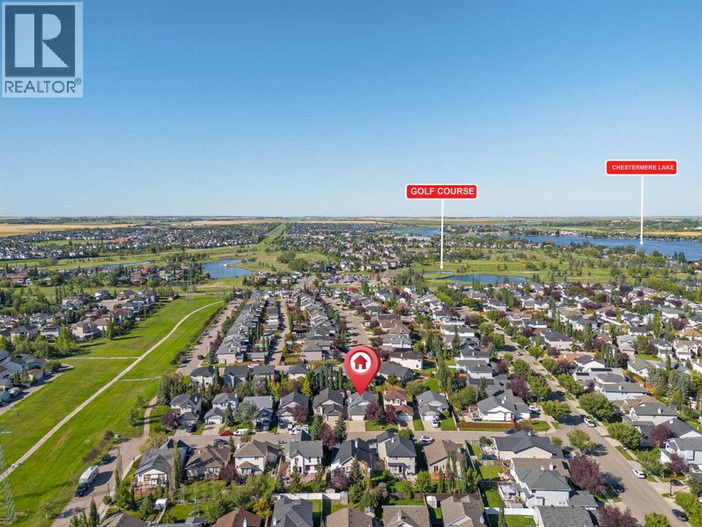 110 West Lakeview Crescent, Chestermere, Alberta  T1X 1P0 - Photo 5 - A2250440