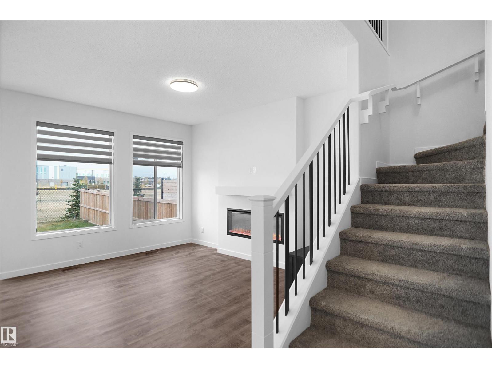 17203 64 Nw, Edmonton, Alberta  T5Y 3T6 - Photo 12 - E4463593