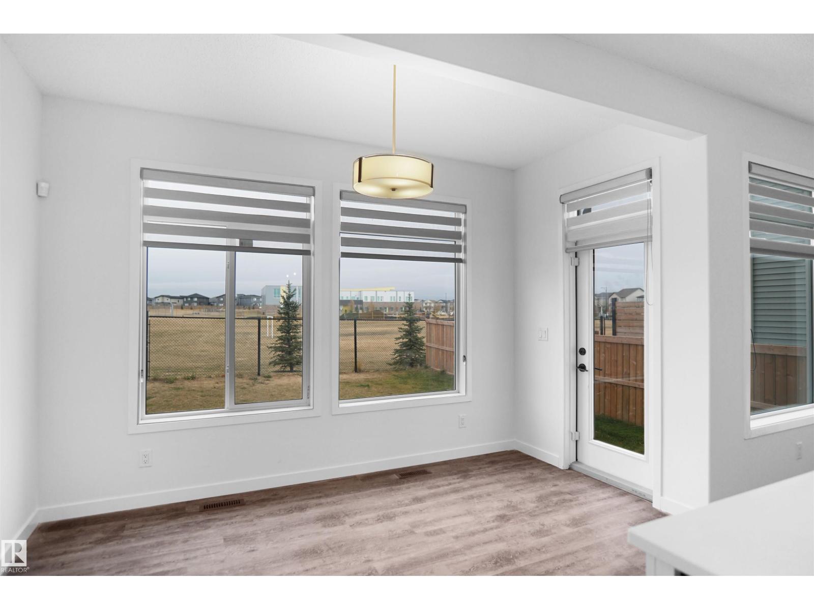 17203 64 Nw, Edmonton, Alberta  T5Y 3T6 - Photo 18 - E4463593